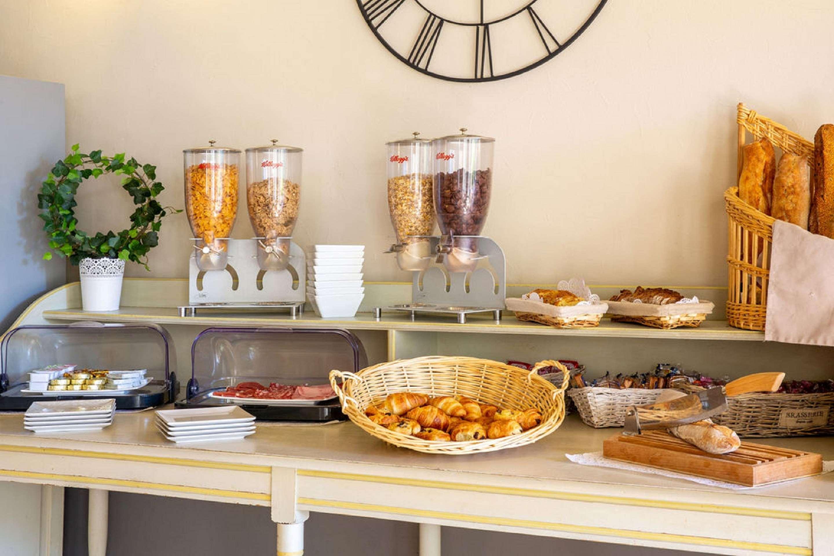 Best Western Le Val Majour Fontvieille Zewnętrze zdjęcie