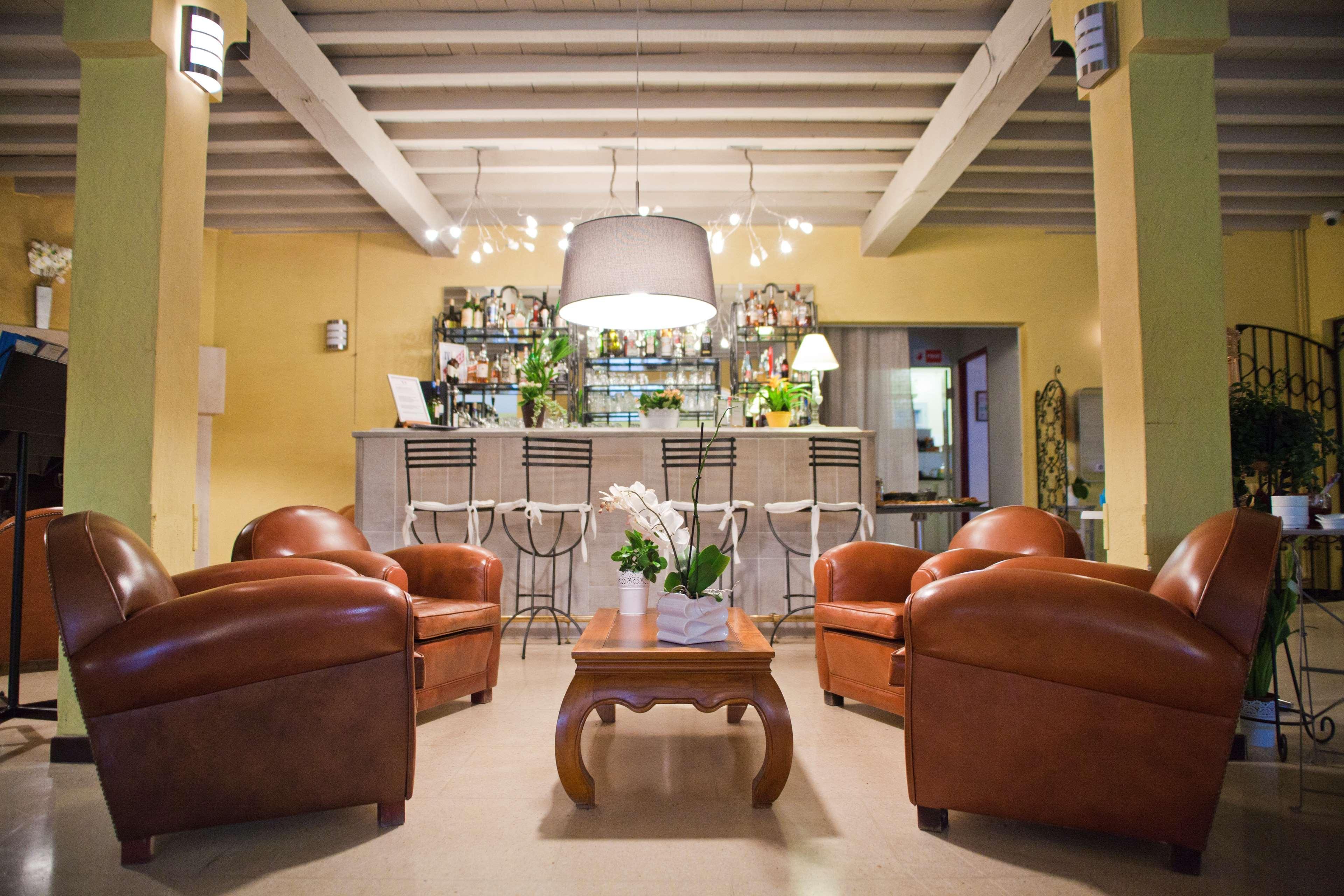 Best Western Le Val Majour Fontvieille Zewnętrze zdjęcie